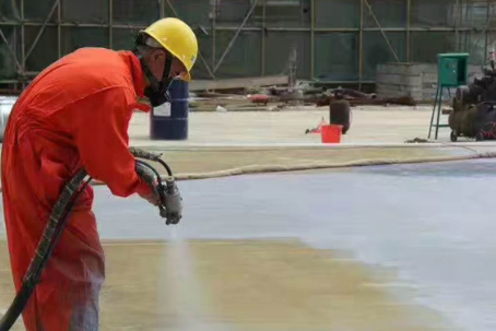 昆明彩色路面喷涂是一种为路面